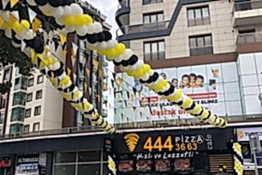 Açılış Organizasyonu Giriş Yolu Süsleme