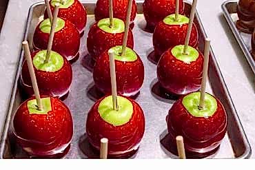 Karnaval Yiyecekler Elma Şekeri