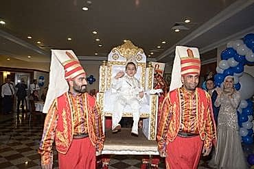 Sünnet Organizasyonu Taht ve Yeniçeri