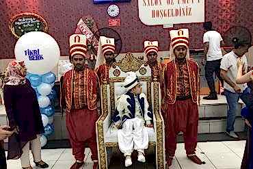 Sünnet Organizasyonu Taht ve Yeniçeri